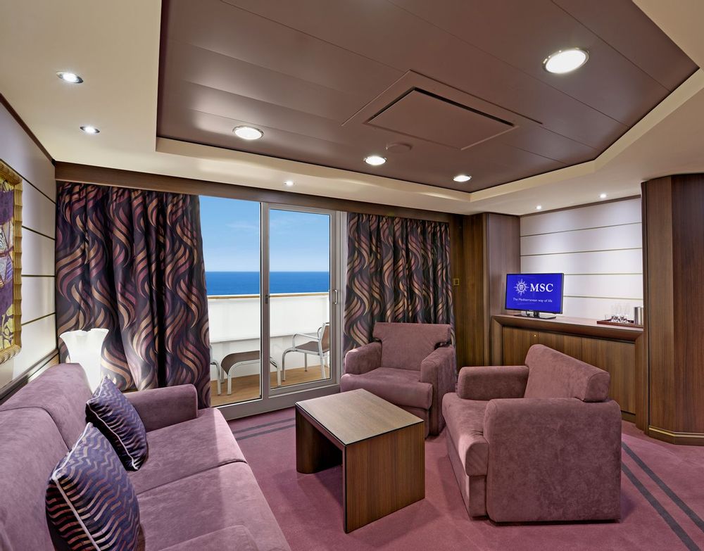 large_msc-preziosa-suíte-aurea-premium_krooze